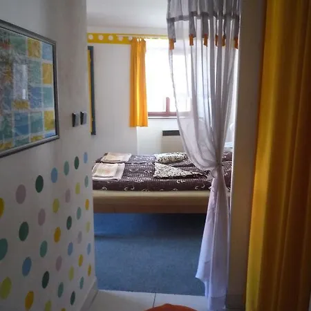 U Galerie Konukevi Český Krumlov