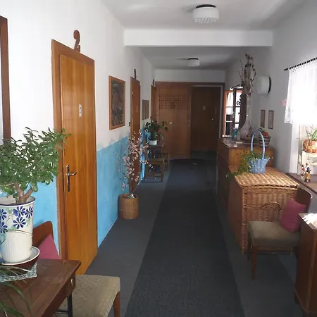 Konukevi U Galerie 3*