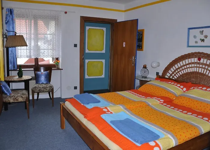 乌画廊旅馆 招待所 3*